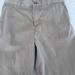 Classic Vineyard Vines Tan Chino Pants